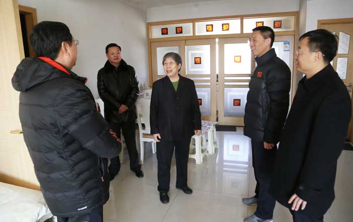 �Թ���
�쵼��������ϵͳ��������ͬ־