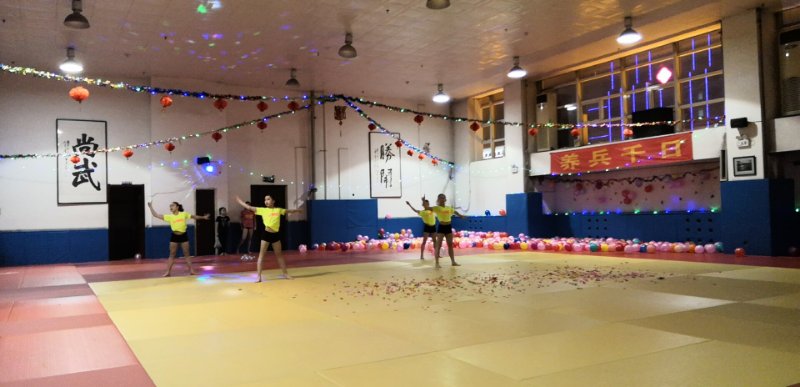 �����������֯ӭ�´�������