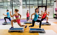 �������в�ҵ������ȫ�淢չ����Ҫ����