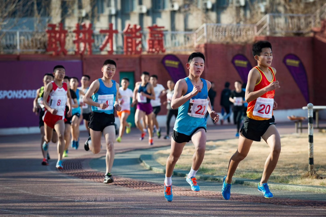 ���ܰ�  ���� 2019�ӱ�ʡ�����˶�Ա���������ﾶ��Ӣ�ӱ�������Բ������