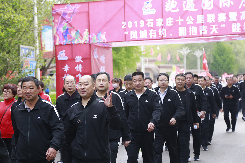 2000�˽����߷�� �׽�����ء������Լ��ӵ�����족�����߻����