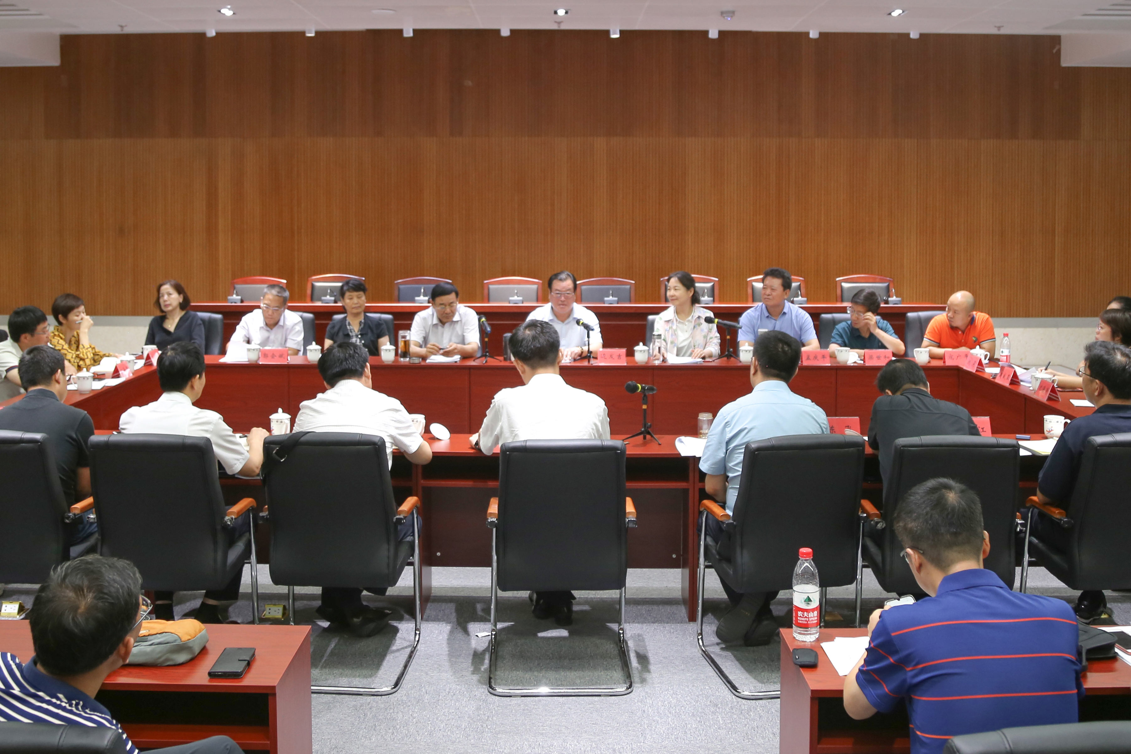 ʡ��Э����ϯ�߷������Թ���
�����ص��᰸��������