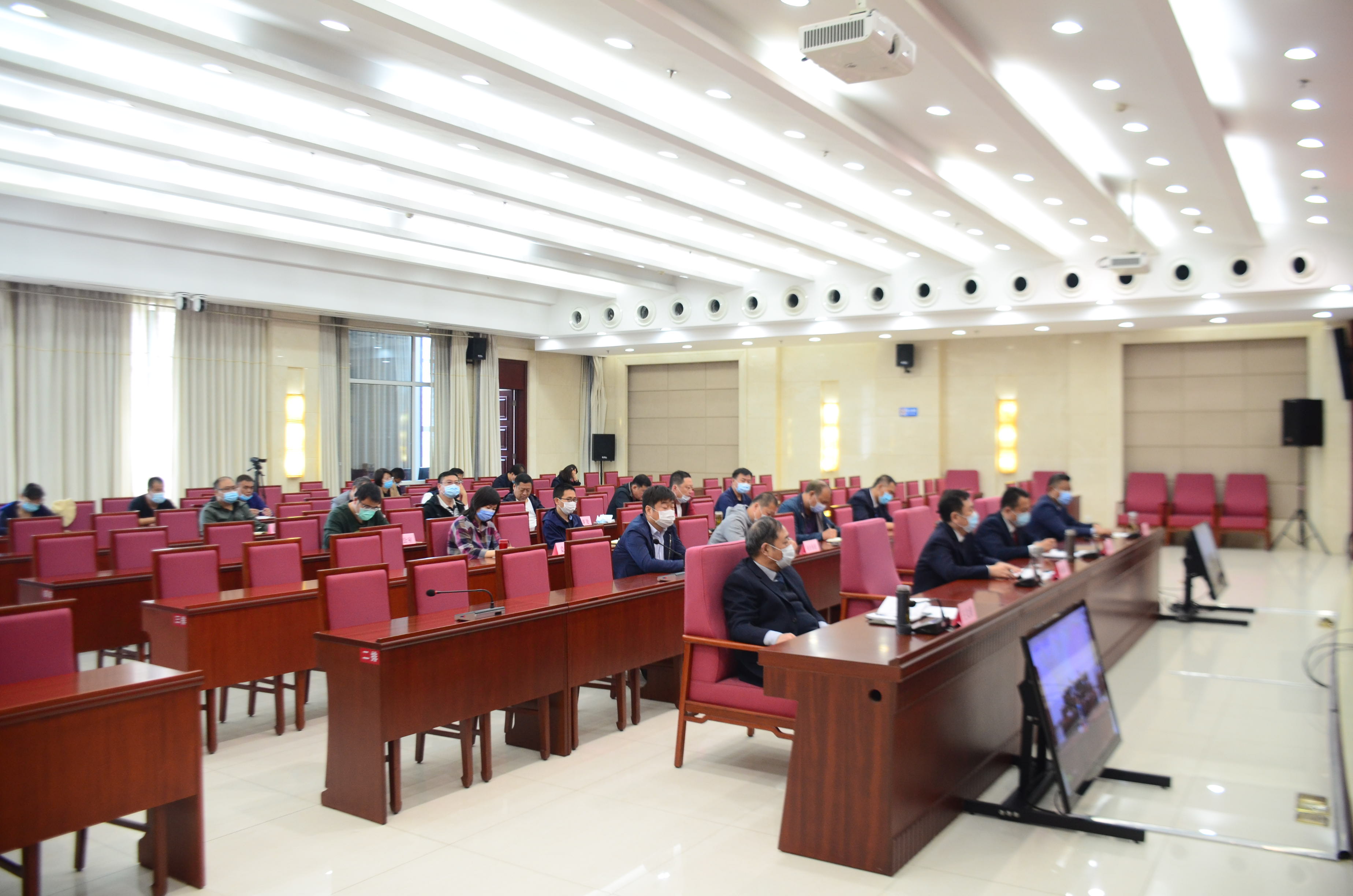 ȫ����ʵ�᳹ʡ�幤�ᾫ�� ��������������ҵ�¾���