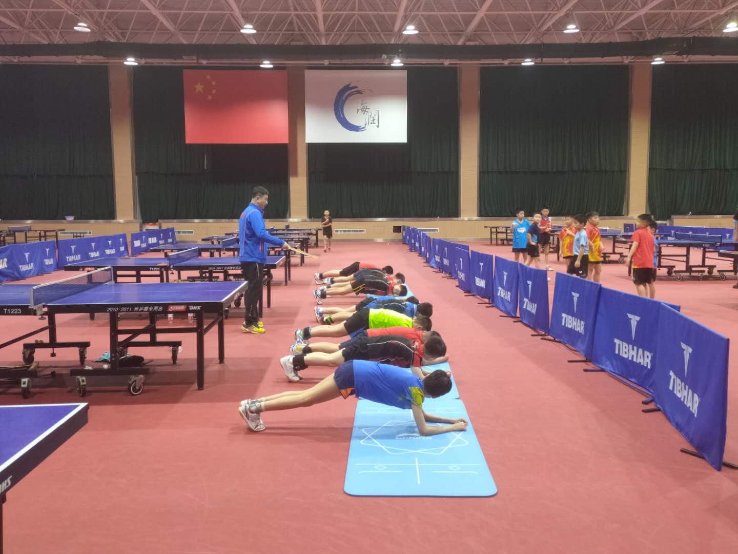 ƹ�������˶��Ӵ���ѵ����ʽӦ��������ս