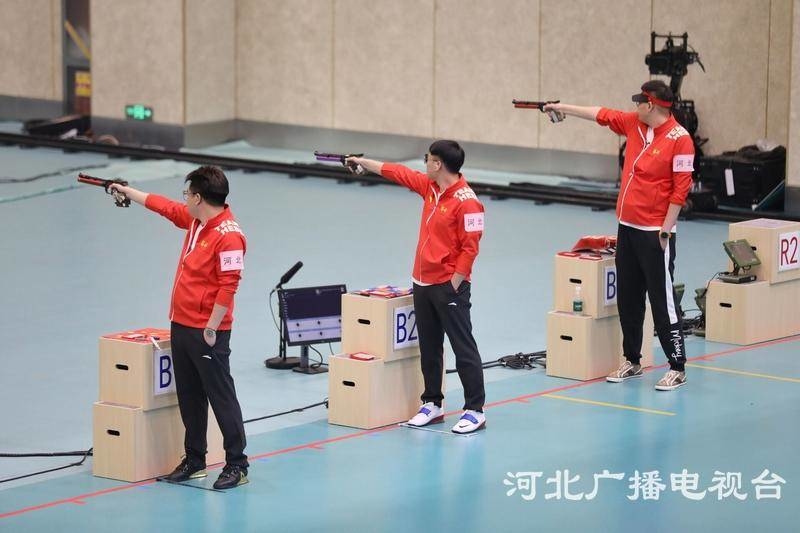 ��ʮ�Ľ�ȫ�˻�����10������ǹ��������� �ӱ�����ΰ���ζ��