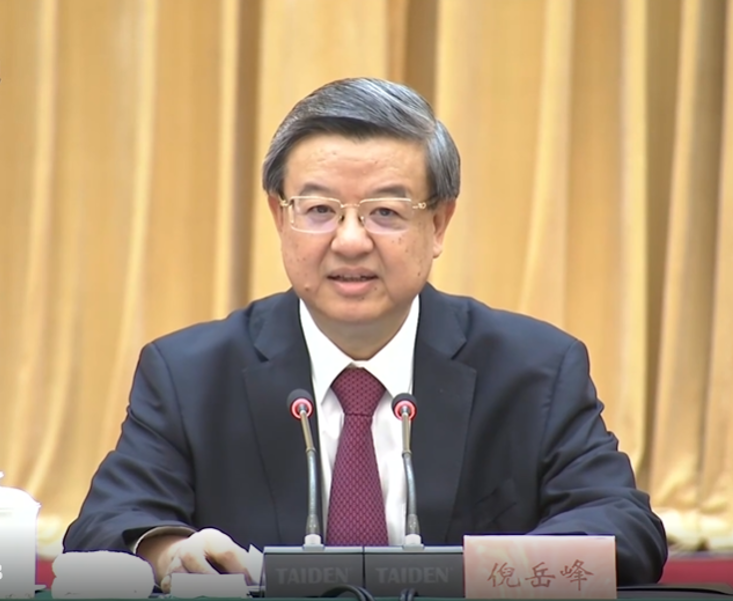 <b>��������μӵ�33����˻�ĺӱ��˶�Ա������Ա��̸</b>