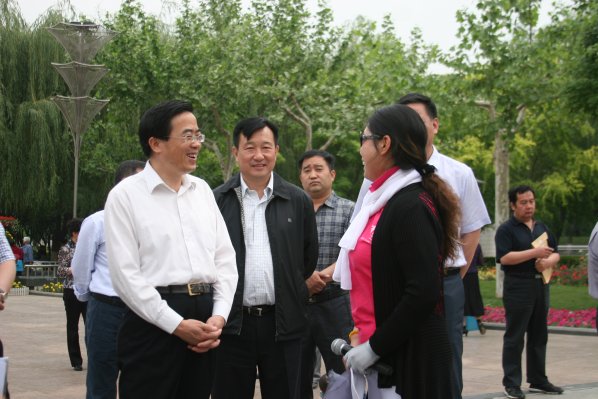 ʯ��ׯ��ί��ί�����г��̿�����Ⱥ��������ʩ����