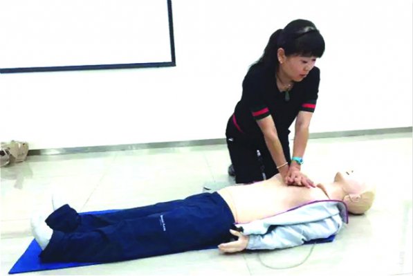 50��־Ը��Ϊʯ��ׯ����ͽ����ᱣ�ݻ���