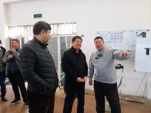 ���ĸ︰���ϡ�����ο�ʶ�ѵ�˶���