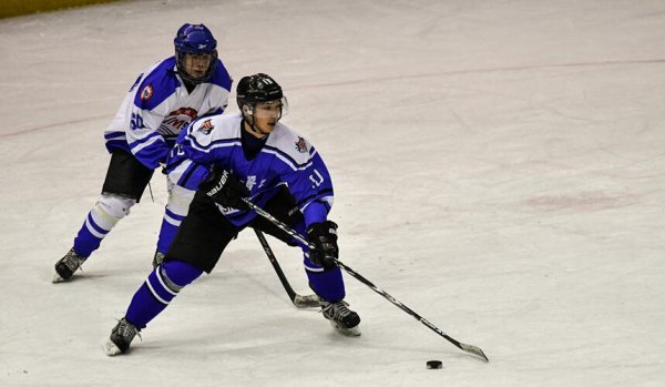 �ӱ��׻�ȫ�����ӱ���������վ���ھ� 8����Ա��ѡ���Ҷ�