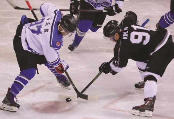 ������������� �ӱ���̩5:4���˺������ƴ�ѧ