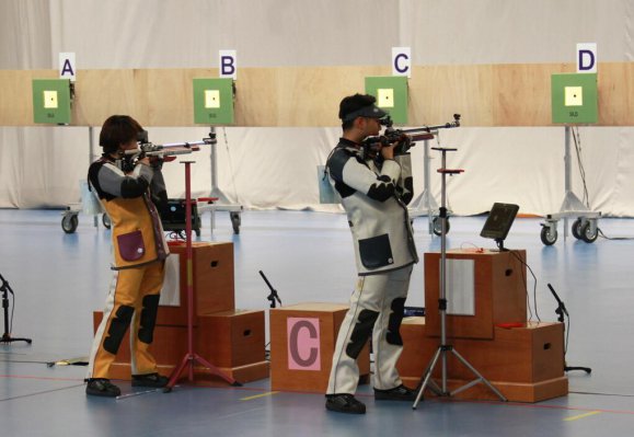 <b>10������ǹ��������� ���Ȼ/�ű�ժ��</b>