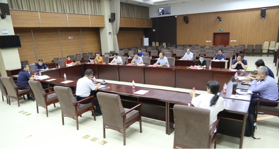 �Թ���
�ٿ������ںϷ�չ��̸�����ֻ�