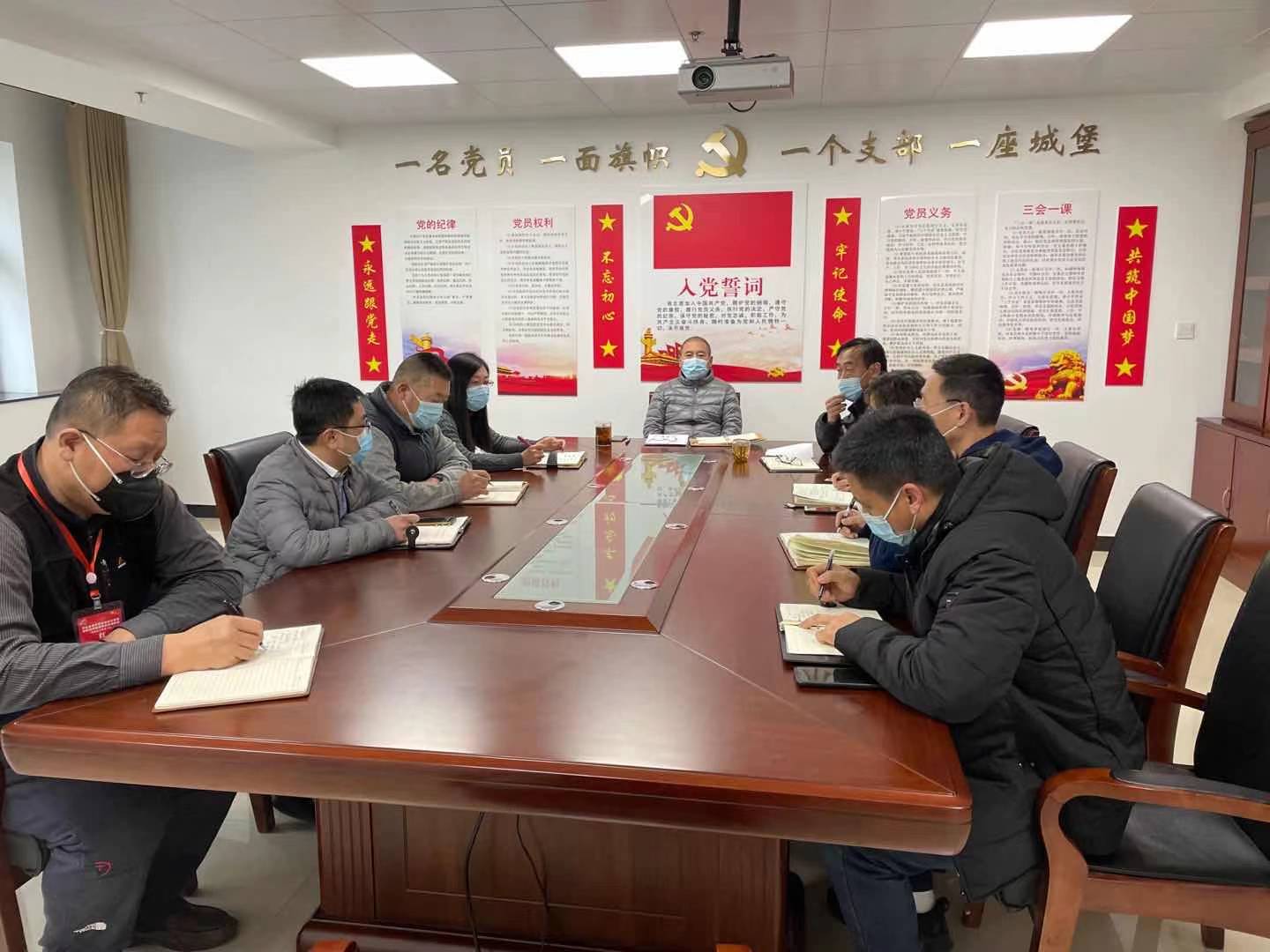 �����ǰ ���α���  �Թ���
�˶�����ѧУ֯��������ذ�ȫ��