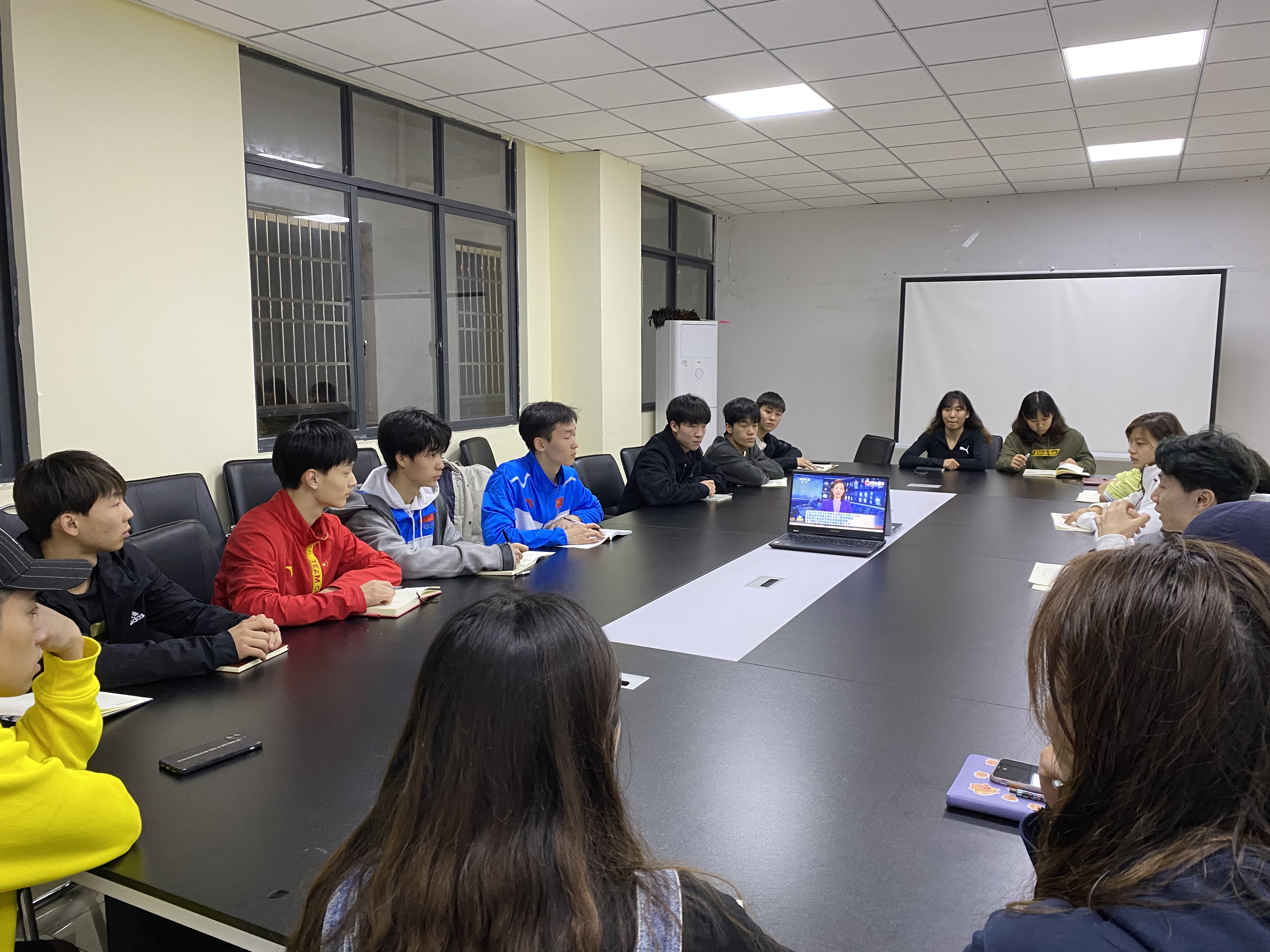 ��������  ��ץ����  ��սȫ�ˡ������������ٿ�����������������ء���սѵ����������