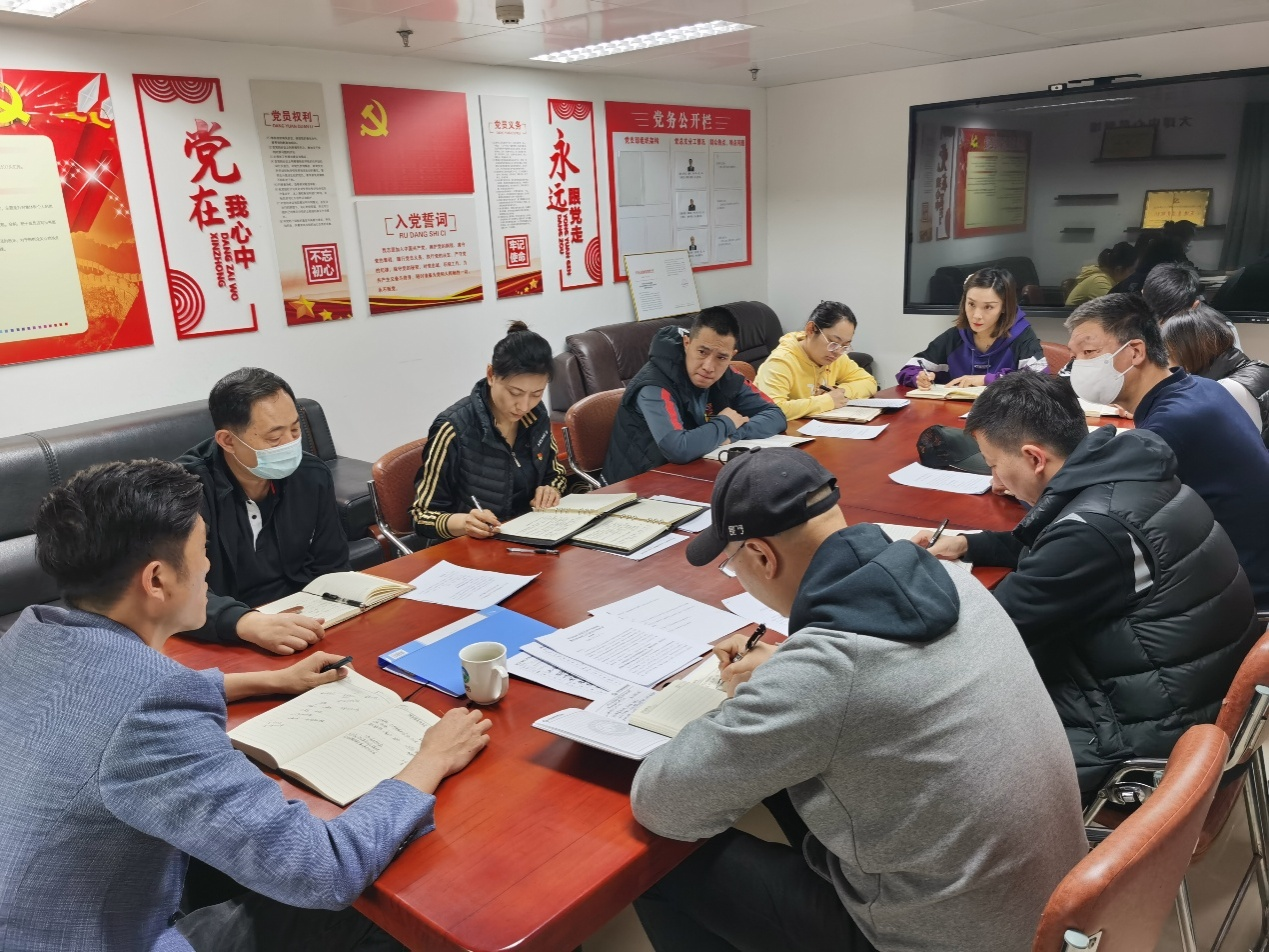 ���Ĺػ� ����ı�� ���Ƽ�ܴ��������ٿ����鴫��Թ���
ѵ������ר�������߷��˷ܼ��������龫��