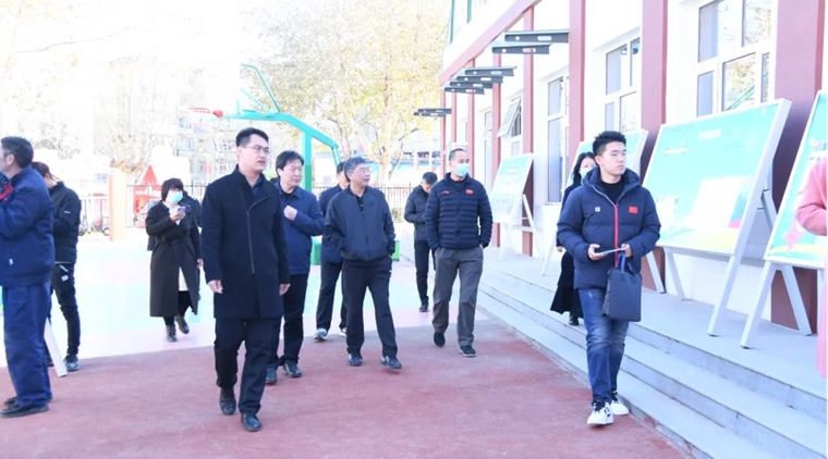 �������ȷ��п�չ��ѩ�˶��ƹ��ռ����ͷ��񵽻��㡱�������