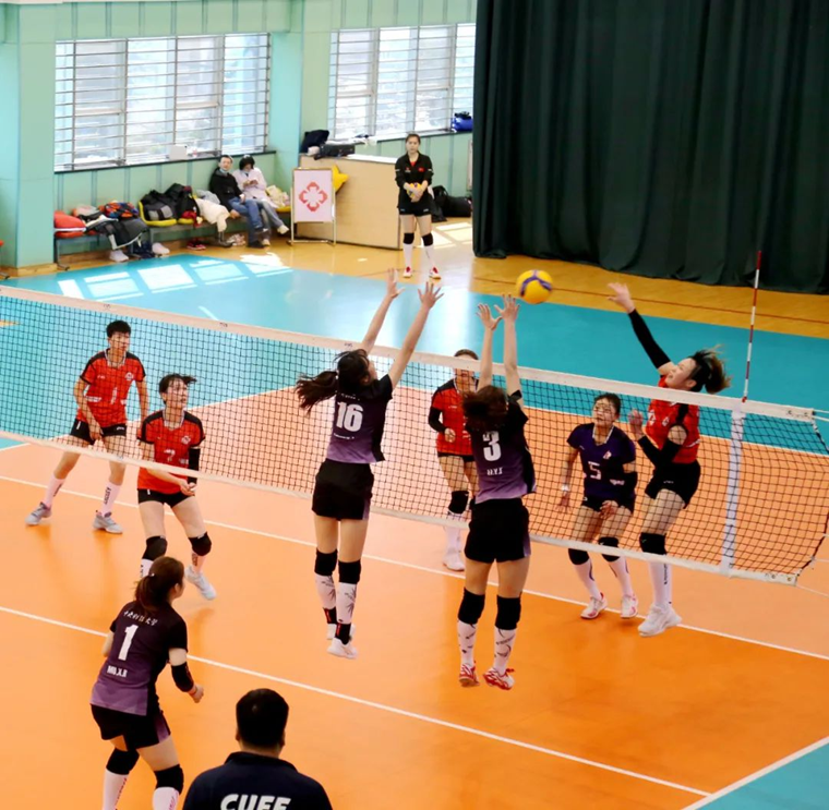 2021-2022�й���ѧ��������������������Ů���飩Բ����Ļ