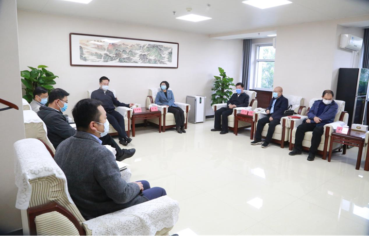 �Թ���
�볤����ý�弯���ٿ�������̸��