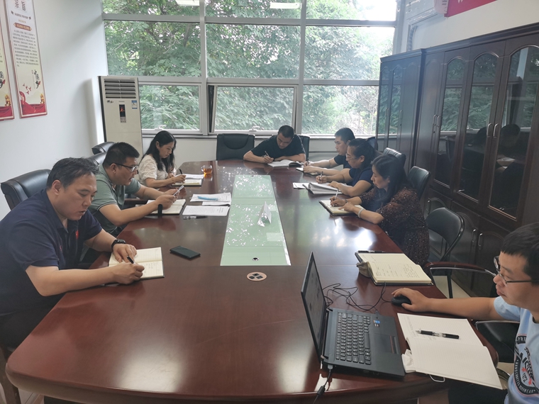 ���˼��  �ܷ���ȡ ��ѵ���Ĵ���ѧϰ�Թ���
�ƶ��ӱ�������������չ��1+4��ר���ж���Ա��ᾫ��