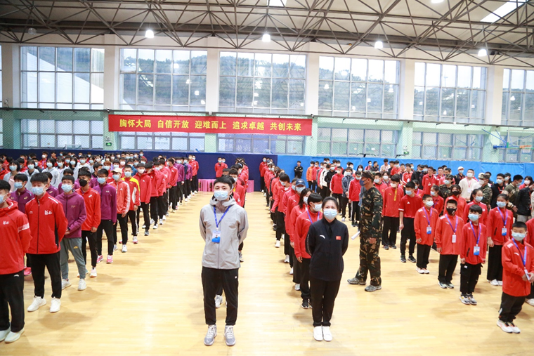 �Թ���
�ڶ�������ѵ��Ӫ�����Ʊ���ʽ