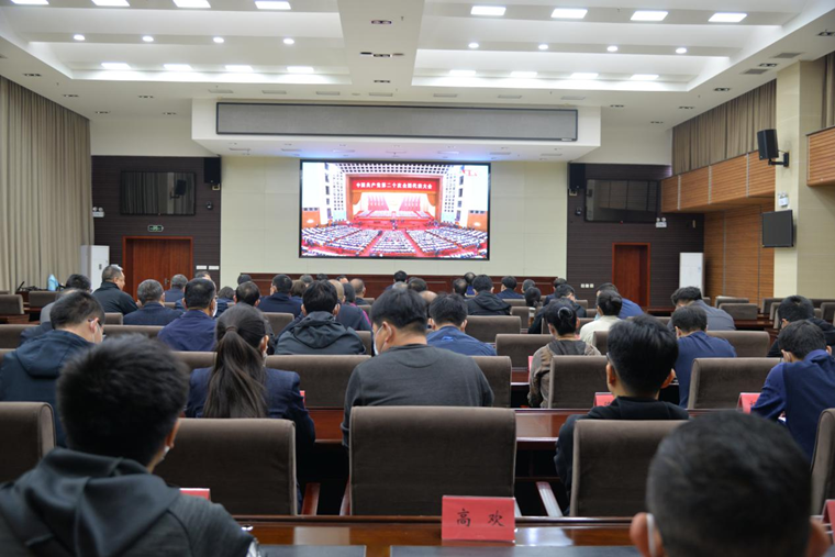 <b>�����ܷ� ����ǰ�� �Թ���
ϵͳ��֯�տ����Ķ�ʮ��Ļʢ��ֱ��</b>