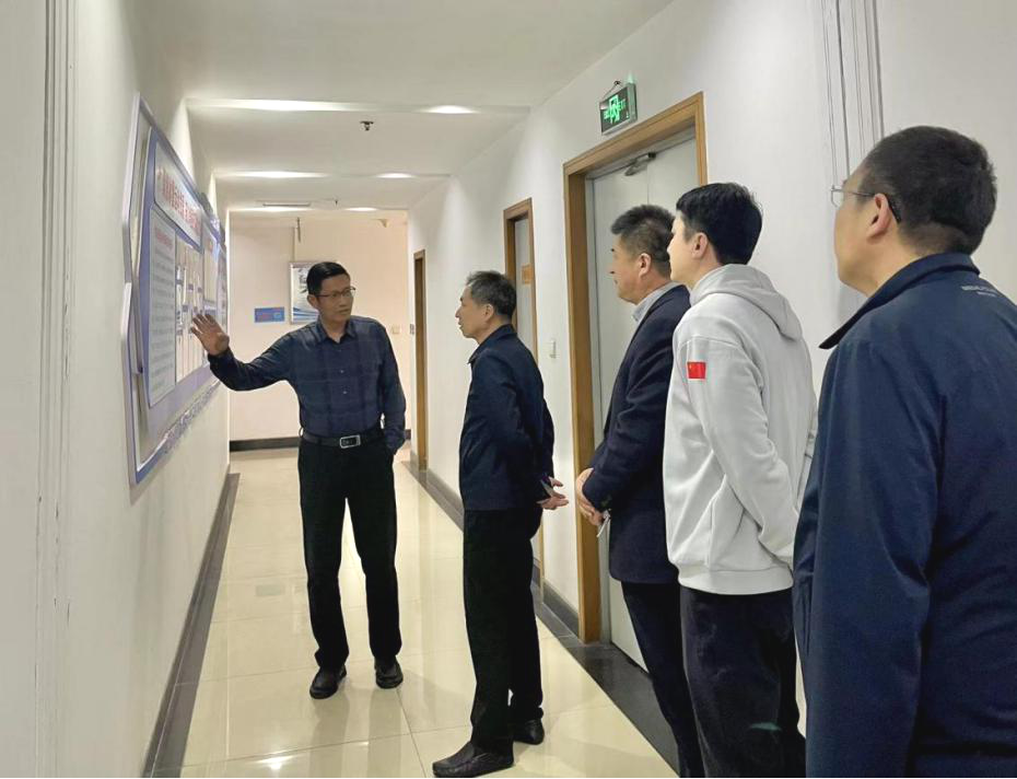 �ƽ̴����������ĵ���