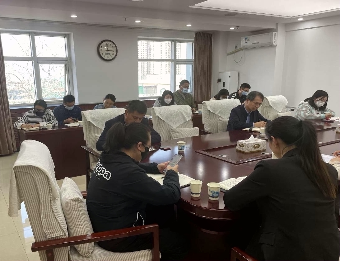 �ƽ̴���֯�ٿ����˷ܼ�������̸��