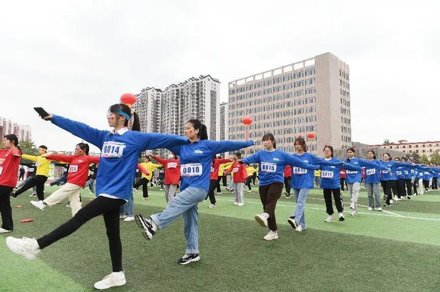 ���塱������ ���ʡ�ɫ���� �Ų��������ֿ�Ļ