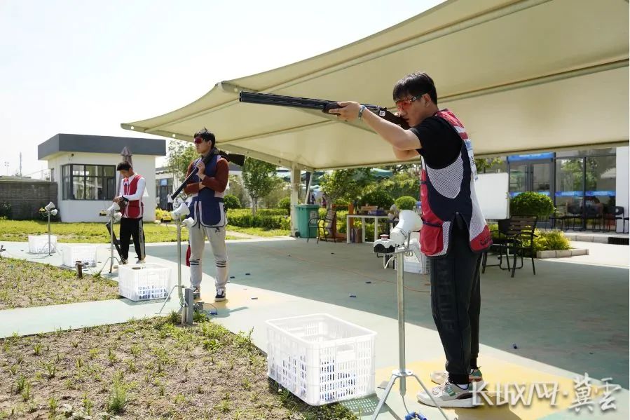 ʡ�˻�������������ɵ�����Բ����Ļ