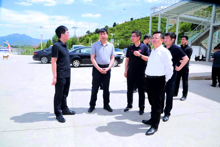 ���븰�Դ������̨��ѩѵ�����л��ؿ�չ����