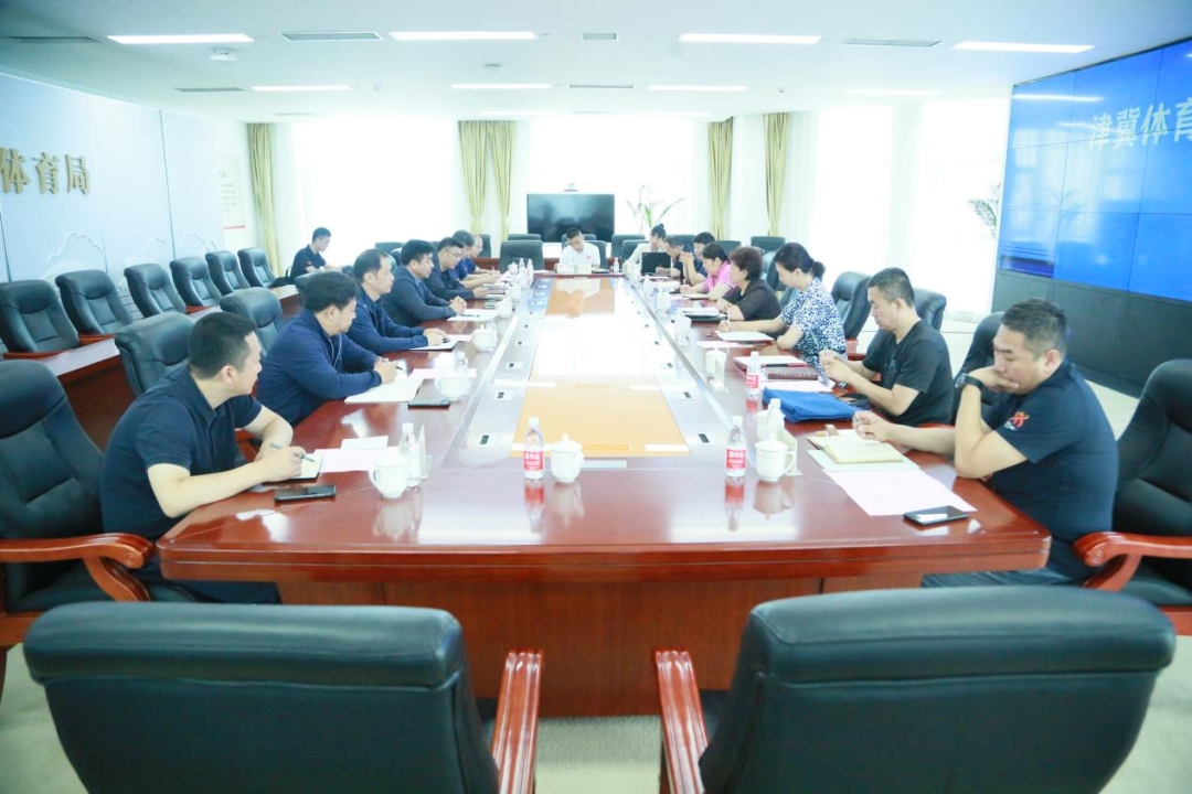 �Թ���
������������־�����̸��