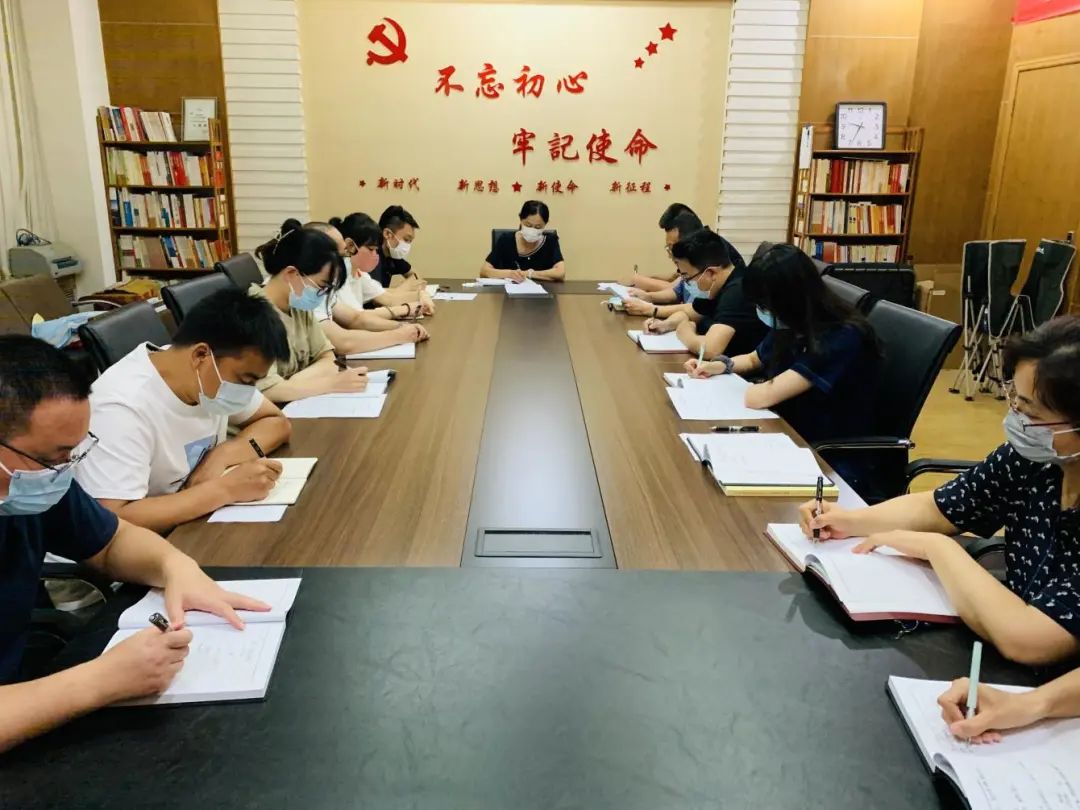 �������Ŀ�չר�⵳�� ѧϰ�᳹ϰ��ƽ������Ӳ�ӱ���Ҫ��������