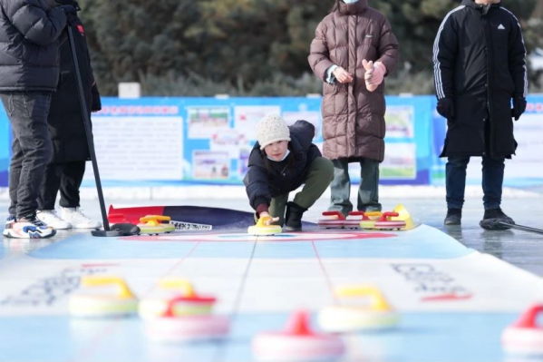 <b>������������һ������������ �е���2023-2024���ڱ�ѩ���ٶȻ�����½�ر����������鿪��</b>