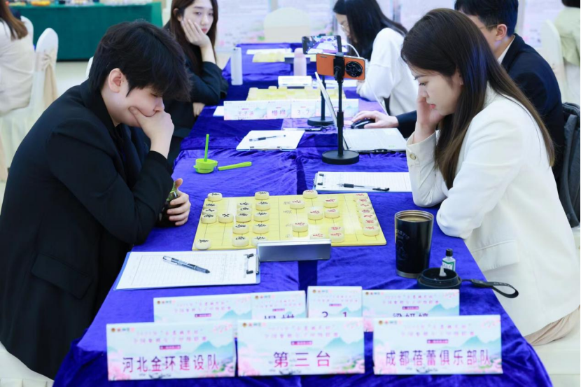 ȫ������Ů����Ļ���ӱ���ն��Ѽ�