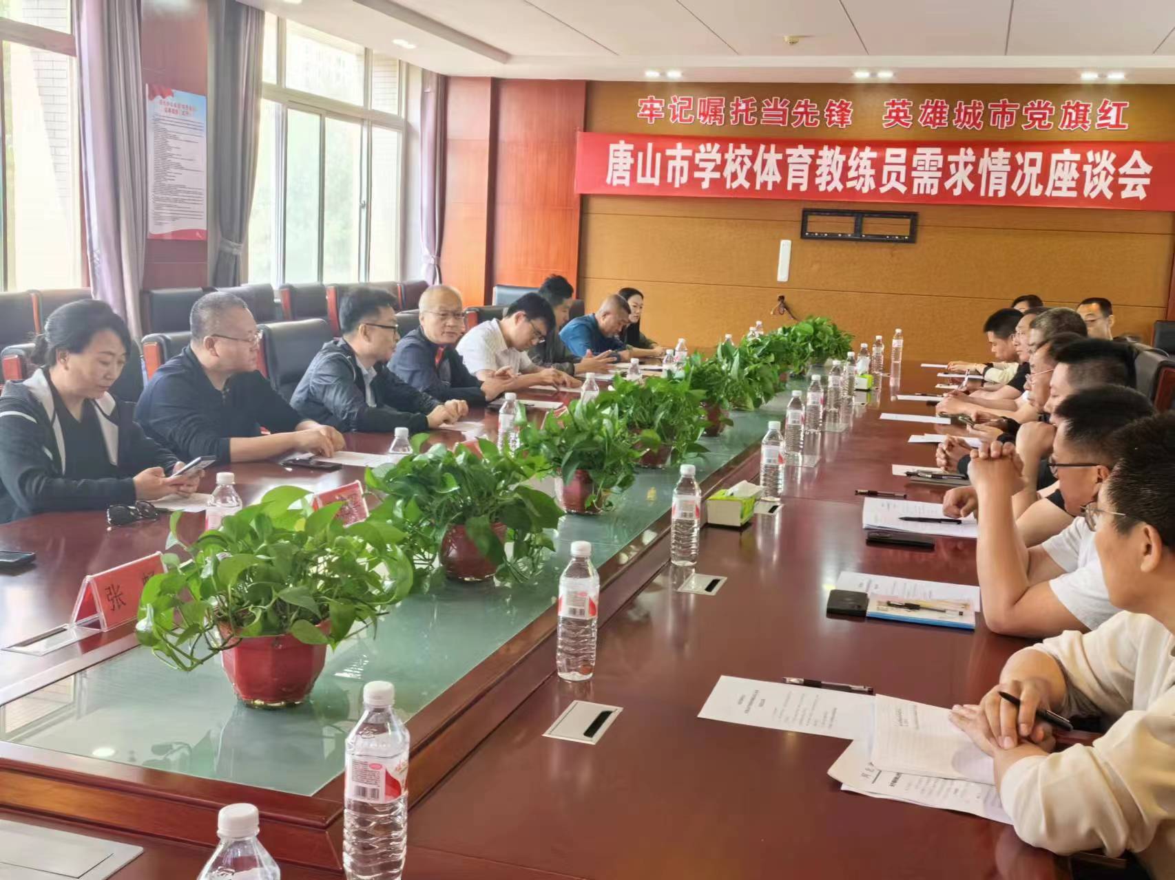 ��չ��������һ�и���ɽ����