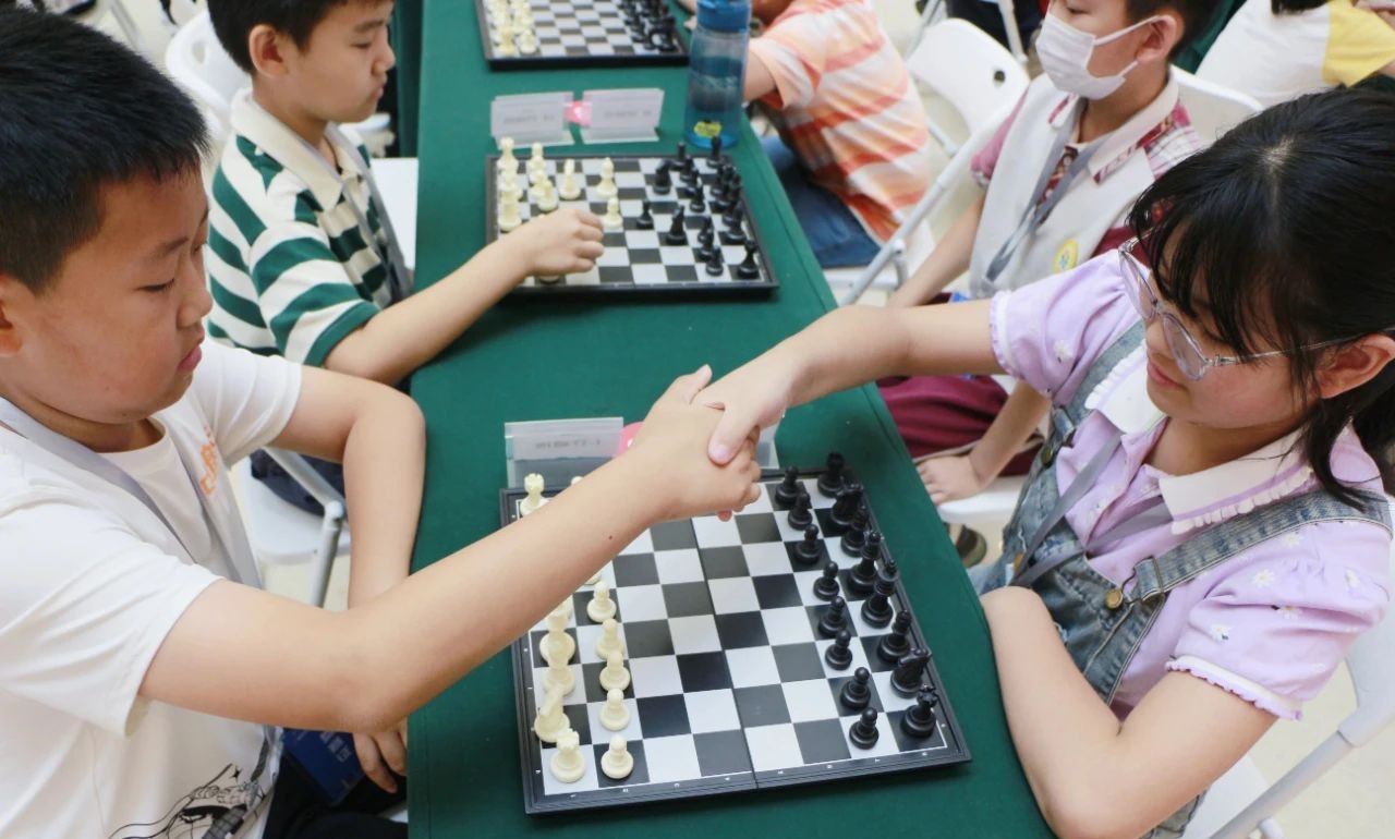 <b>����������������</b>