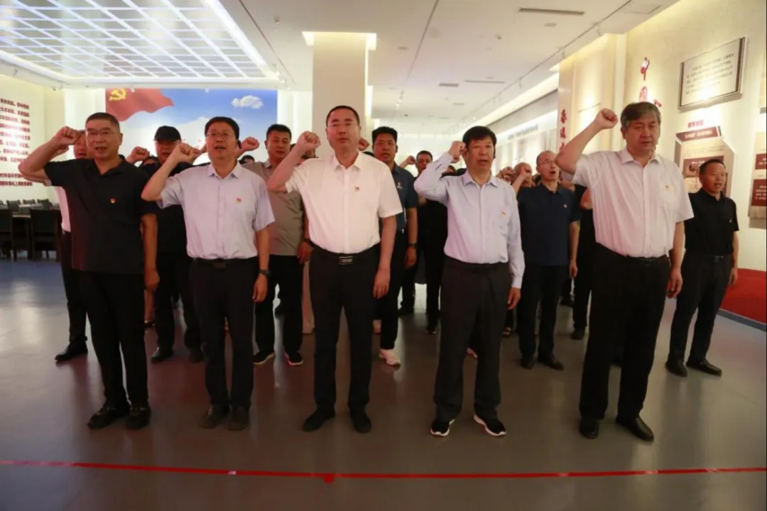 <b>�Թ���
���ӱ�ʡ��ʾ�������ؿ�չ��ʾ�����</b>