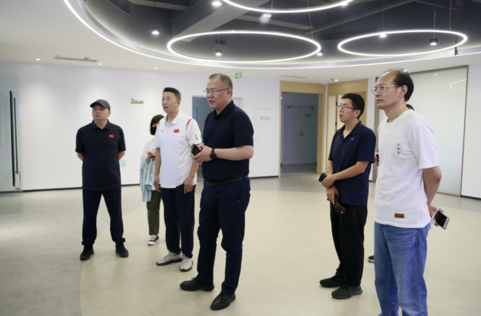 ���������һ�и��ӱ��ձ���ҵ����������ý�ι�ѧϰ