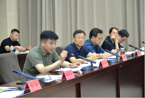 <b>�Թ���
�ٿ��ٽ����¾��÷�չ������̸��</b>