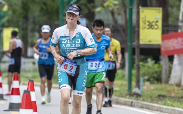 �ӱ��������������������������������