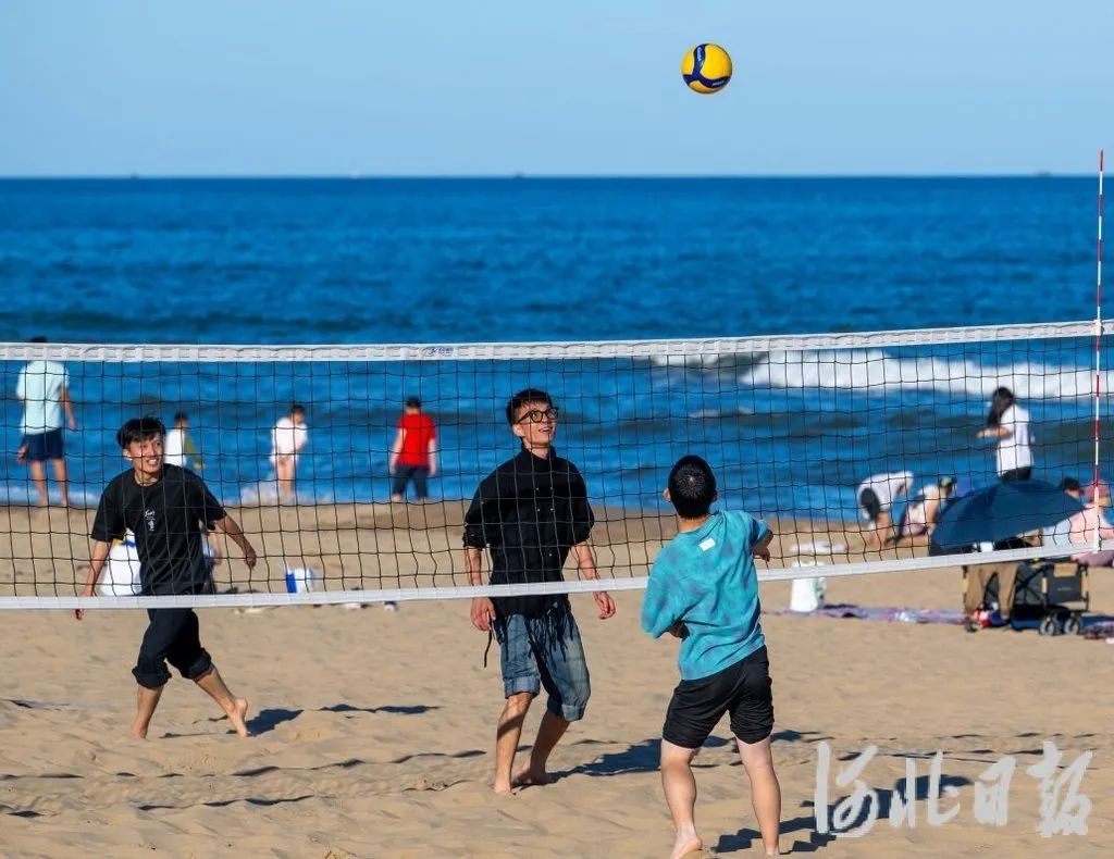 ������ںӱ������г����ѻ�Ծ