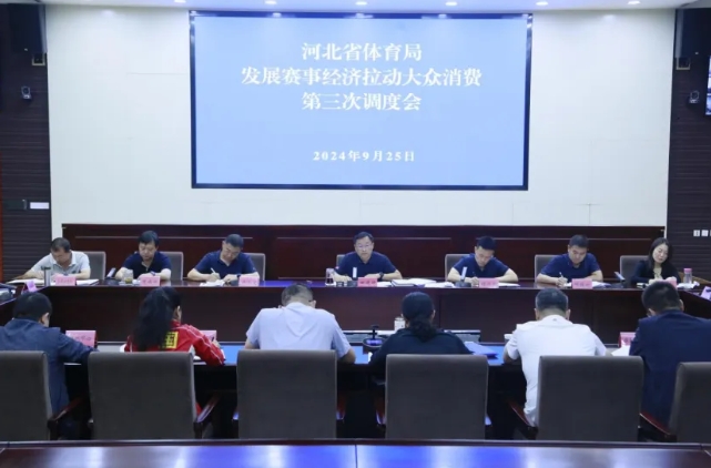 �Թ���
�ٿ���չ���¾��������������ѵ����ε��Ȼ�