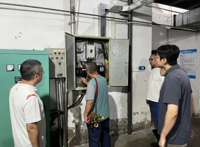 �˶�����ѧУ��չ�����ǰ��ȫ��������