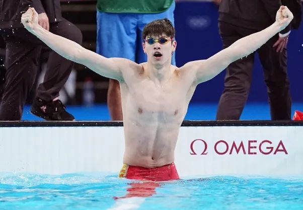 ����ܽ� ������˻��й����������Ŵ�����ϯ�д���