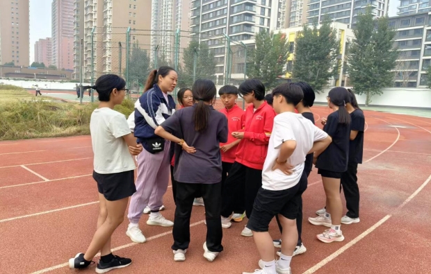 �������������ﾶ�������Ӽ�ѵӪԲ����Ļ