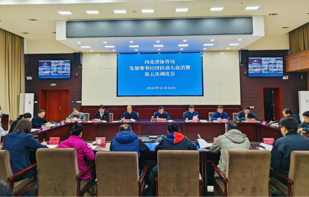 <b>�Թ���
�ٿ���չ���¾��������������ѵ���ε��Ȼ�</b>