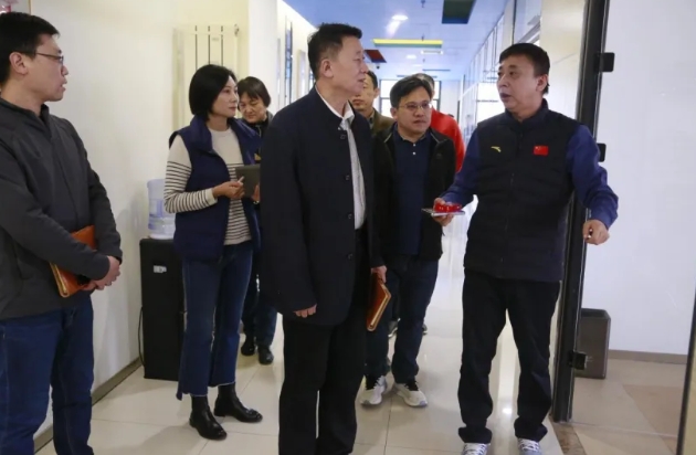 �ӱ������ݵ��й������������ƶ�ѵ�����ؿ�չ��������