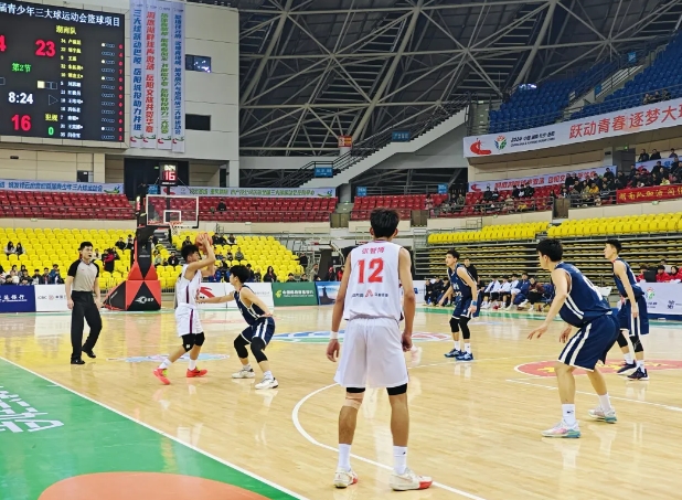 �������˶�����ӱ�����ͦ����ǿ��