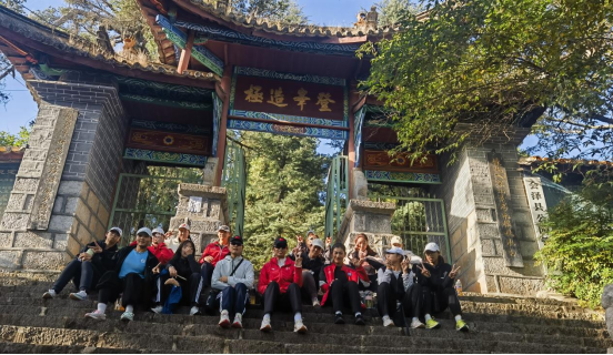 �ӱ���ͧ����֯��չ��ɽ�